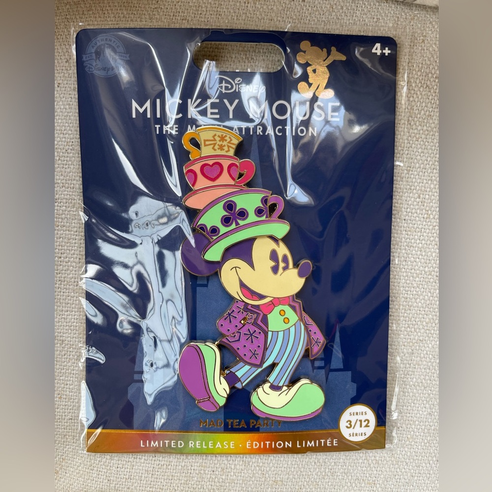 Disney limited series main attraction pin collection #3 of 12